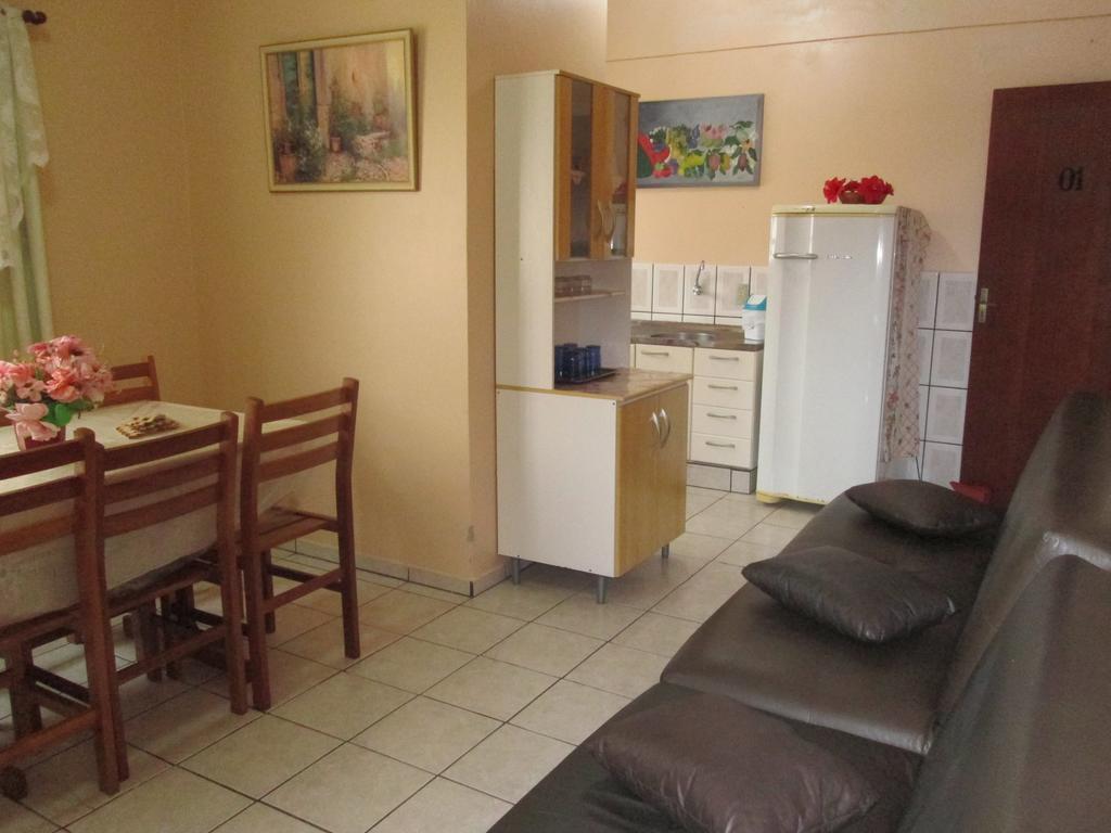 Residencial Dona Vilma Hotell Florianópolis Eksteriør bilde